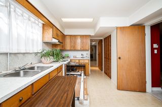 Photo 23: 7058 CLARENDON Street in Vancouver: Fraserview VE House for sale (Vancouver East)  : MLS®# R2803137