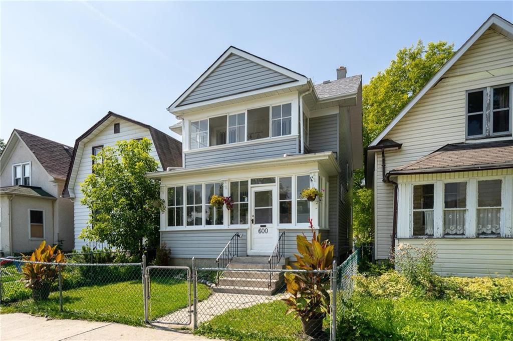 Main Photo: 600 Lipton Street in Winnipeg: West End House for sale (5C)  : MLS®# 202220588