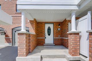 Photo 2: 28 Goldeye Street in Whitby: Lynde Creek House (3-Storey) for sale : MLS®# E5345605