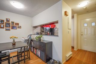 Photo 3: 103 2006 W 2ND Avenue in Vancouver: Kitsilano Condo for sale in "MAPLE PARK WEST" (Vancouver West)  : MLS®# R2703295