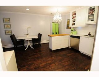 Photo 3: 108 5340 HASTINGS Street in Burnaby: Capitol Hill BN Condo for sale in "CEDAR WOOD" (Burnaby North)  : MLS®# V799784
