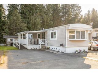 Photo 3: 64 3931 198 Street in Langley: Brookswood Langley Manufactured Home for sale in "Brookswood Estates" : MLS®# R2523313