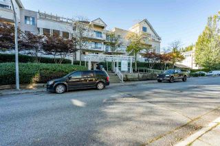 Photo 2: 308 20268 54 Avenue in Langley: Langley City Condo for sale in "Brighton Place" : MLS®# R2503675