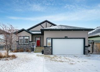 Photo 1: 1553 McAlpine Street: Carstairs Detached for sale : MLS®# A1204414
