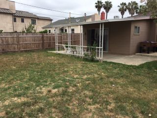 Photo 3: PACIFIC BEACH House for rent : 3 bedrooms : 1021 Reed Avenue in San Diego