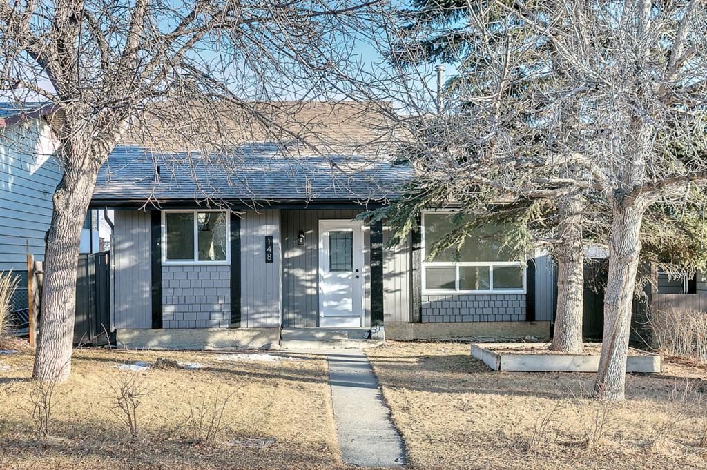 Main Photo: 148 Berwick Way NW in Calgary: Beddington Heights Detached for sale : MLS®# A1184330