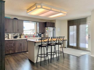 Photo 2: 6 MacNeill Place in Dauphin: R30 Residential for sale (R30 - Dauphin and Area)  : MLS®# 202329742