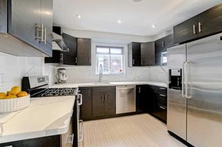 Photo 10: 483 Daralea Heights in Mississauga: Mississauga Valleys House (2-Storey) for sale : MLS®# W5510948