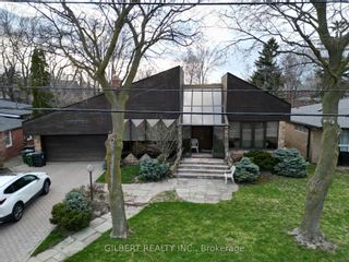 Photo 24: 98 Brookview Drive in Toronto: Englemount-Lawrence House (Bungalow) for sale (Toronto C04)  : MLS®# C8223322
