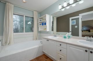 Photo 12: 3329 TURNER Avenue in Coquitlam: Hockaday House for sale in "HOCKADAY" : MLS®# R2645886