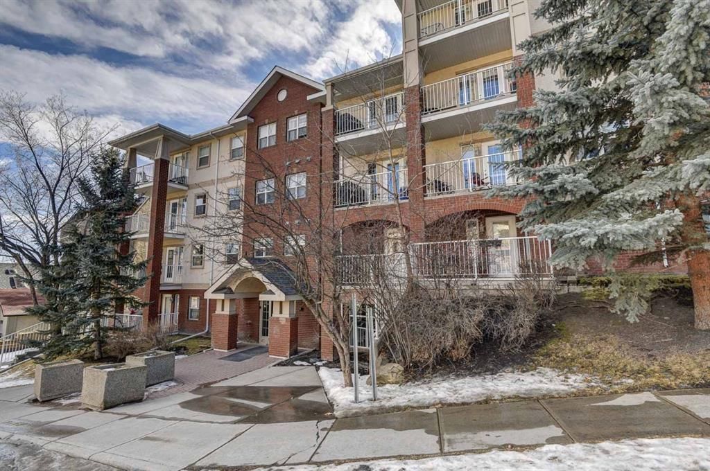 Main Photo: 103 417 3 Avenue NE in Calgary: Crescent Heights Apartment for sale : MLS®# A1194023