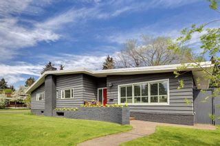 Main Photo: 1316 34 Avenue SW in Calgary: Elbow Park Detached for sale : MLS®# A2133595