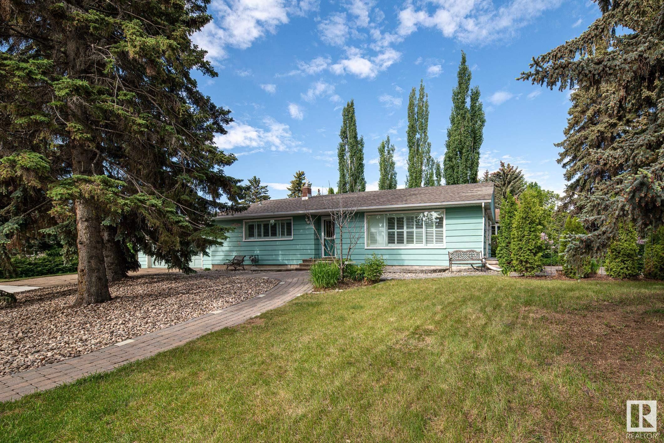 Main Photo: 7210 116 Street in Edmonton: Zone 15 House for sale : MLS®# E4300220
