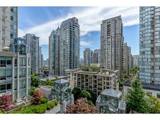 Photo 10: # 801 565 SMITHE ST in Vancouver: Downtown VW Condo for sale (Vancouver West)  : MLS®# V1076354