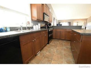 Photo 16: 4800 ELLARD Way in Regina: Single Family Dwelling for sale (Regina Area 01)  : MLS®# 584624