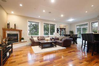 Photo 2: 568 Brant Pl in Langford: La Thetis Heights House for sale : MLS®# 861766