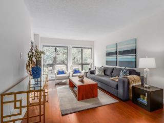 Photo 1: 210 1477 FOUNTAIN Way in Vancouver: False Creek Condo for sale in "Fountain Terrace" (Vancouver West)  : MLS®# R2006853