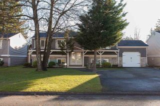 Photo 1: 26738 32A Avenue in Langley: Aldergrove Langley House for sale : MLS®# R2227569