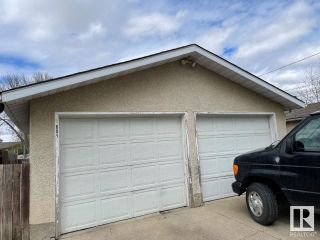 Photo 16: 6013 84 Avenue in Edmonton: Zone 18 House Half Duplex for sale : MLS®# E4292882