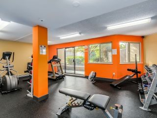 Photo 11: 316 9847 MANCHESTER Drive in Burnaby: Cariboo Condo for sale in "Barclay Woods" (Burnaby North)  : MLS®# R2174146