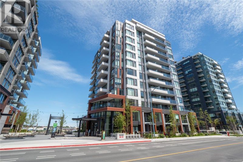 FEATURED LISTING: 604 - 363 Tyee Road Victoria