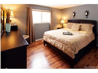 Photo 17: 1645 9th AVENUE N in Saskatoon: North Park Single Family Dwelling for sale (Saskatoon Area 03)  : MLS®# 457277