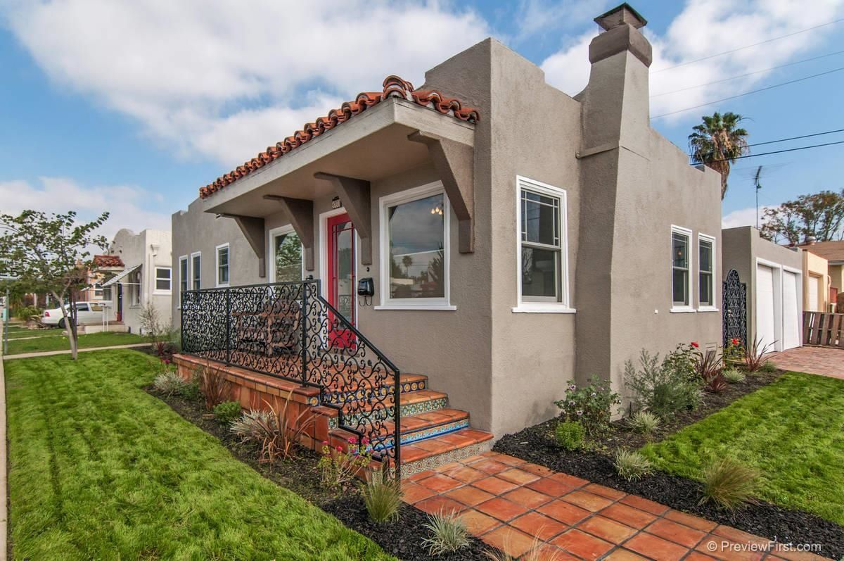 Main Photo: UNIVERSITY HEIGHTS House for sale : 2 bedrooms : 4501 Shirley Ann Place in San Diego