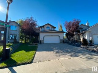 Photo 1: 10903 176A Avenue in Edmonton: Zone 27 House for sale : MLS®# E4368652