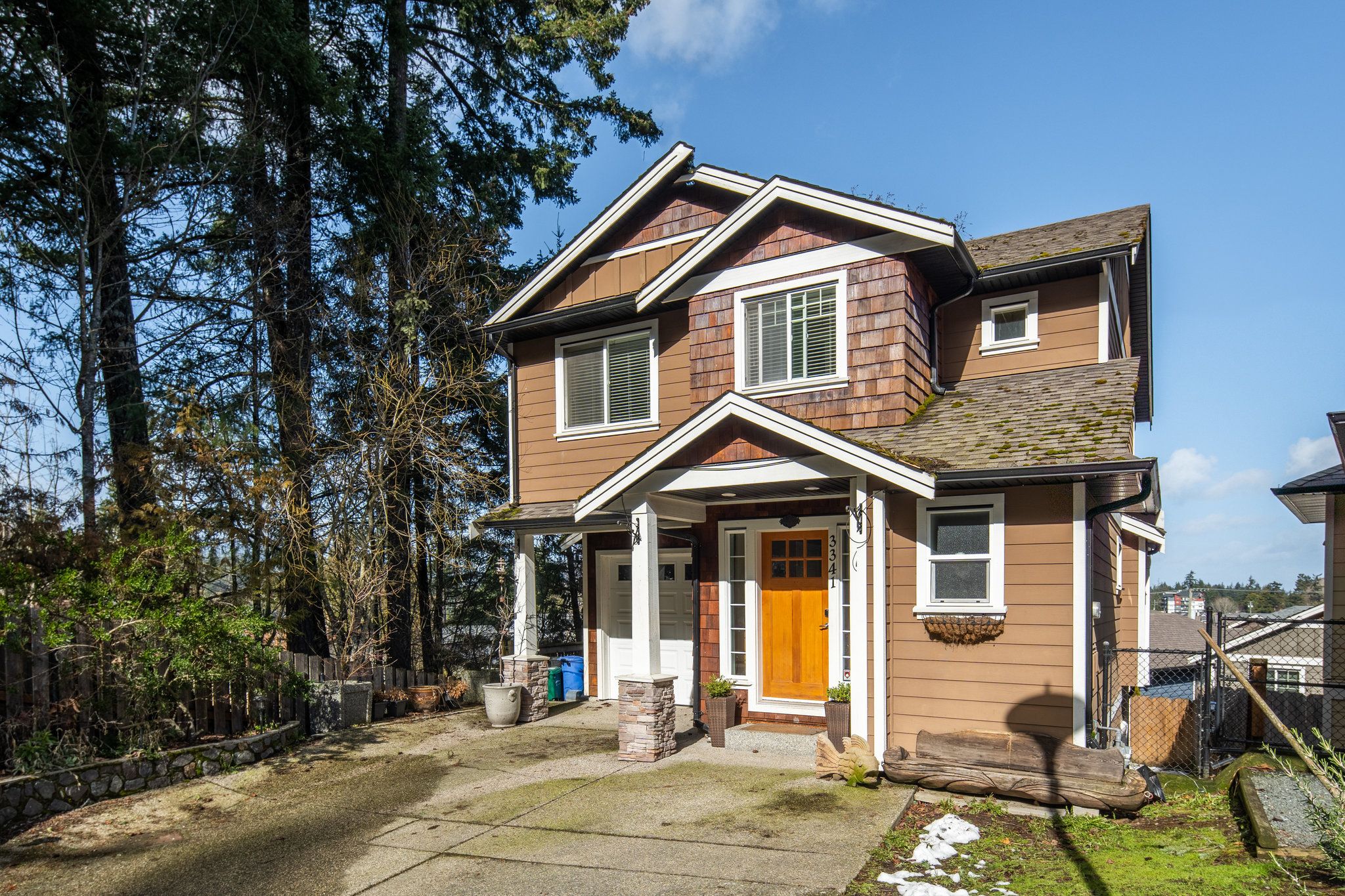 Main Photo: 3341 Lodmell Rd in Langford: La Walfred House for sale : MLS®# 924295