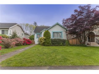 Photo 2: 3988 W 31ST Avenue in Vancouver: Dunbar House for sale in "DUNBAR" (Vancouver West)  : MLS®# V1123307
