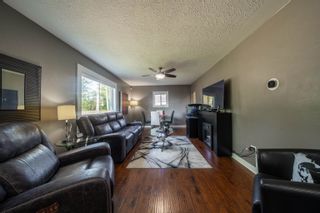 Photo 5: 31847 HILLCREST Avenue in Mission: Mission BC House for sale : MLS®# R2876459