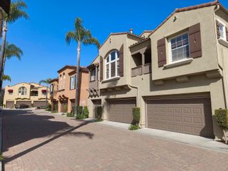 Main Photo: SCRIPPS RANCH Townhouse for sale : 2 bedrooms : 11625 Miro Cir in San Diego