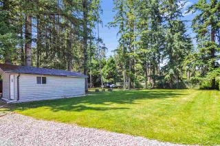 Photo 21: 33 2305 200 Street in Langley: Brookswood Langley Manufactured Home for sale in "Cedar Lane Park" : MLS®# R2465102