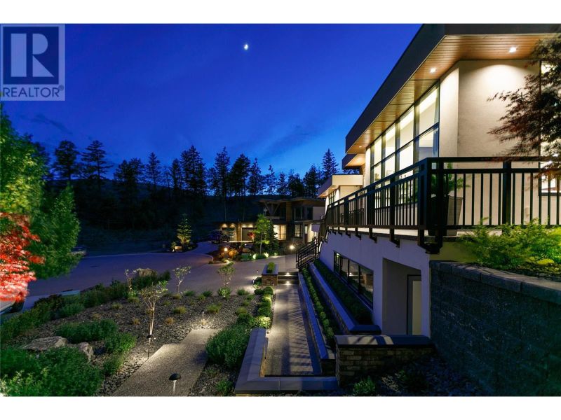 FEATURED LISTING: 701 Pinehaven Court Kelowna