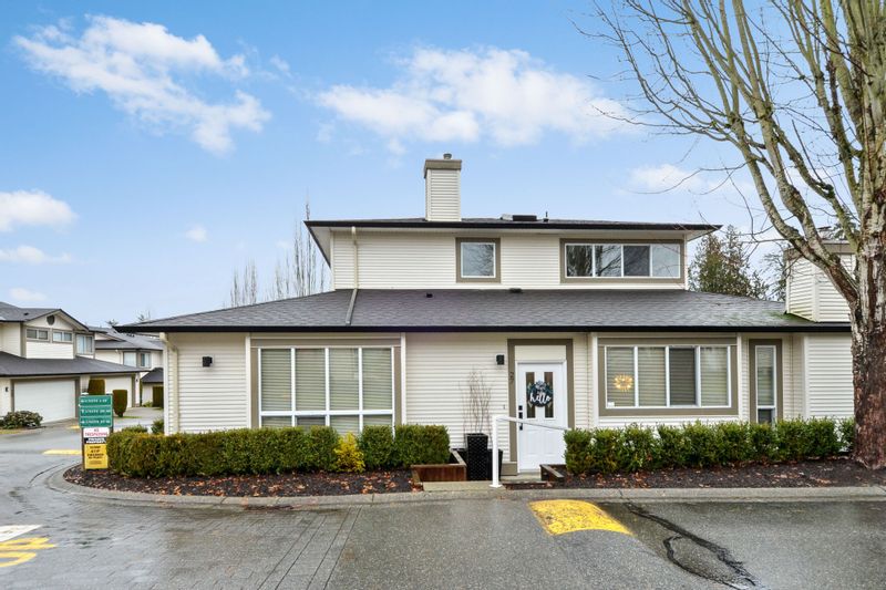 FEATURED LISTING: 27 - 20881 87 Avenue Langley