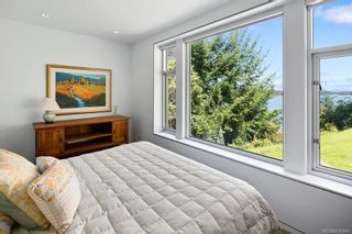 Photo 16: 1580 Lands End Rd in North Saanich: NS Lands End House for sale : MLS®# 836946