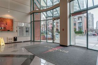 Photo 3: 1204 939 HOMER Street in Vancouver: Yaletown Condo for sale in "THE PINNACLE" (Vancouver West)  : MLS®# R2204695