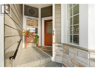 Photo 2: 2069 Mallard Drive in Westbank: House for sale : MLS®# 10302814