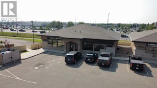 Photo 1: 3230 Fairway Street S in Lethbridge: Office for lease : MLS®# A2009638