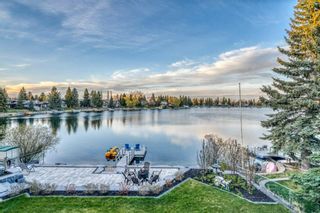 Photo 4: 64 Midpark Crescent SE in Calgary: Midnapore Detached for sale : MLS®# A1217127