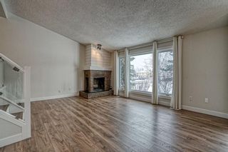 Photo 6: 22 Woodmont Way SW in Calgary: Woodbine Semi Detached for sale : MLS®# A1186086