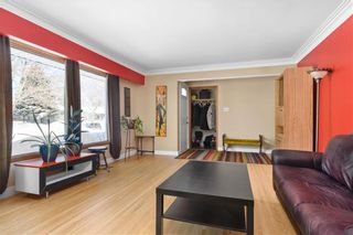 Photo 3: 33 Macaulay Place in Winnipeg: North Kildonan Residential for sale (3F)  : MLS®# 202204726