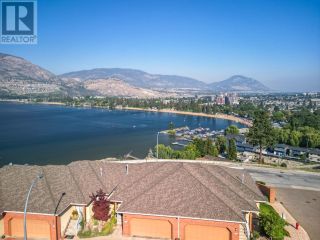 Photo 3: 3948 Finnerty Road Unit# 101 in Penticton: House for sale : MLS®# 10305442
