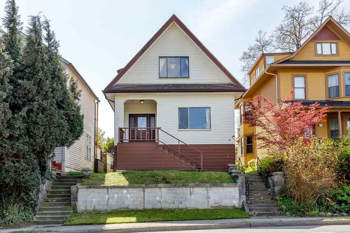 Main Photo: 50 E 12TH Avenue in Vancouver: Mount Pleasant VE House for sale (Vancouver East)  : MLS®# R2576408