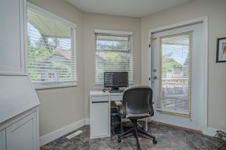 Photo 10: 306 13900 HYLAND Road in Surrey: East Newton Townhouse for sale in "Hyland Grove" : MLS®# R2485368