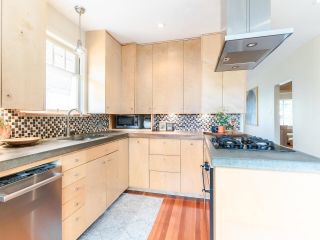 Photo 8: 3116 E GEORGIA STREET in Vancouver: Renfrew VE House for sale (Vancouver East)  : MLS®# R2694734