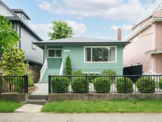 Main Photo: 5127 FAIRMONT Street in Vancouver: Collingwood VE House for sale (Vancouver East)  : MLS®# R2779400