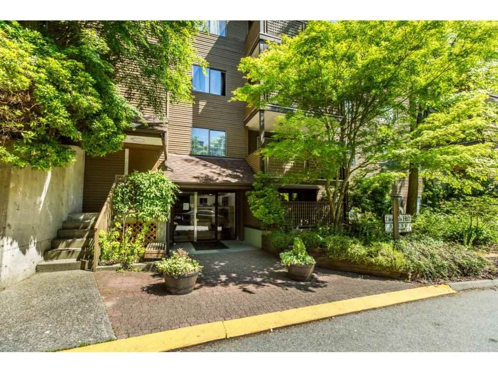 Main Photo: 308 10698 151A Street in Surrey: Guildford Condo for sale in "Lincoln's Hill" (North Surrey)  : MLS®# R2173688