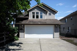 Photo 1: 46271 CHILLIWACK CENTRAL Road in Chilliwack: H911 House for sale in "Chilliwack Proper South" : MLS®# R2781530