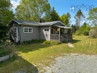 Photo 1: 133 Bayers Mill Road in Musquodoboit Harbour: 35-Halifax County East Residential for sale (Halifax-Dartmouth)  : MLS®# 202313197